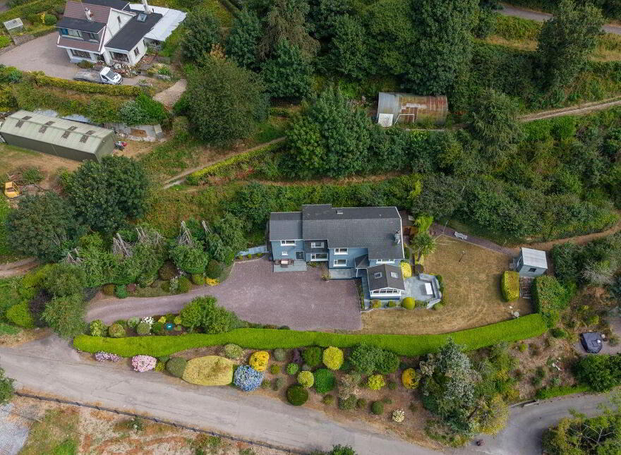 Lucca, Kilcoolishal, Glounthaune, T45X564