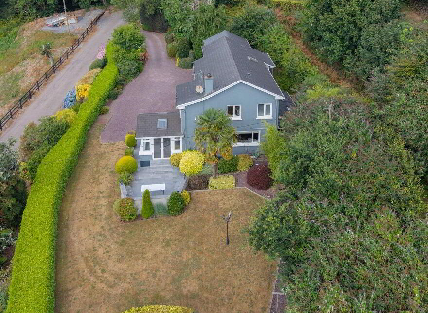Lucca, Kilcoolishal, Glounthaune, T45X564