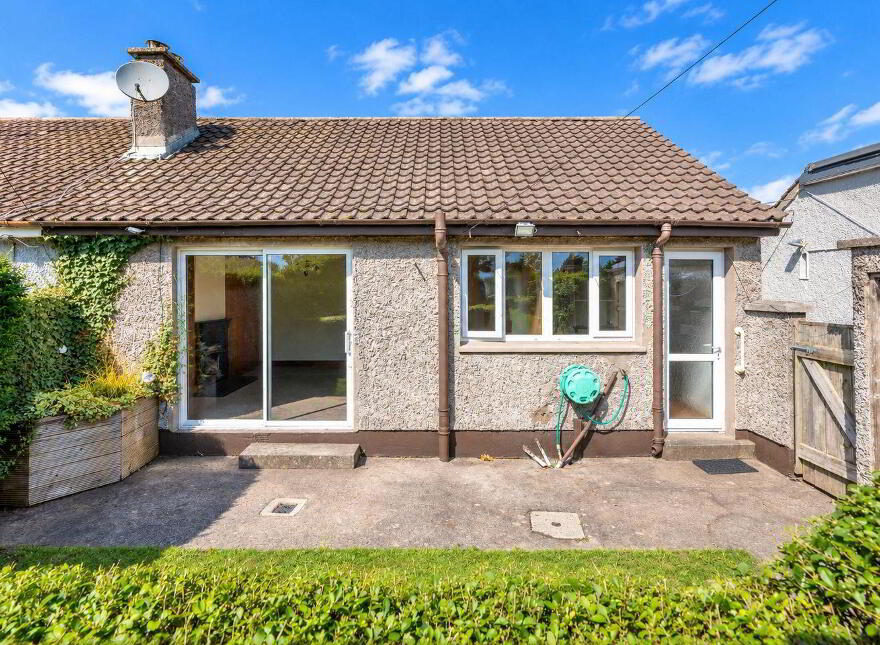 23 Fairfield Road, Farranree, T23N5D9
