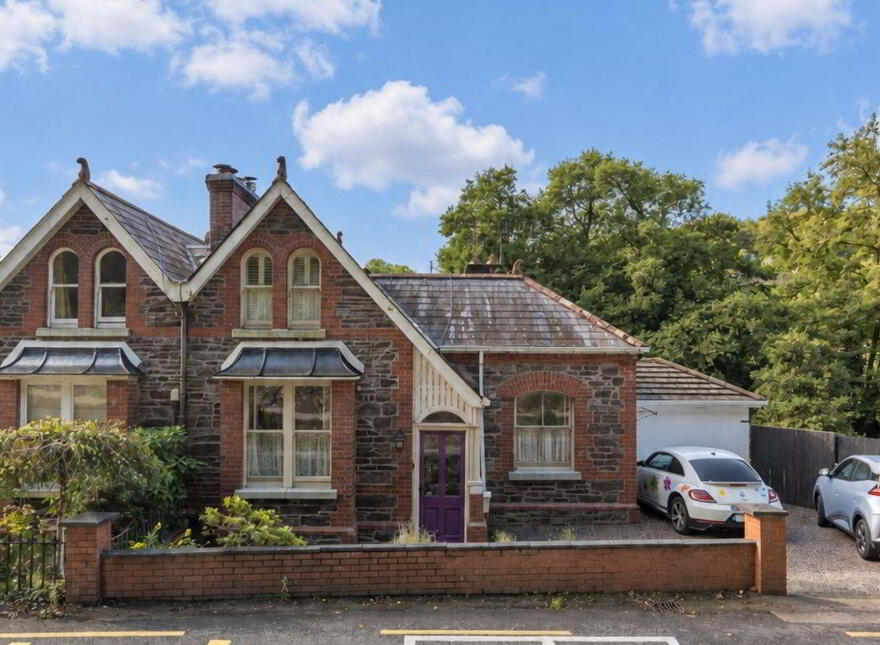 Woodside, Healy's Bridge, Kerry Pike, T12FWP5