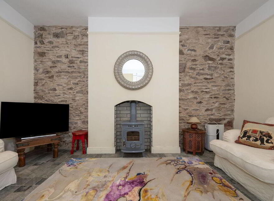 Woodside, Healy's Bridge, Kerry Pike, T12FWP5