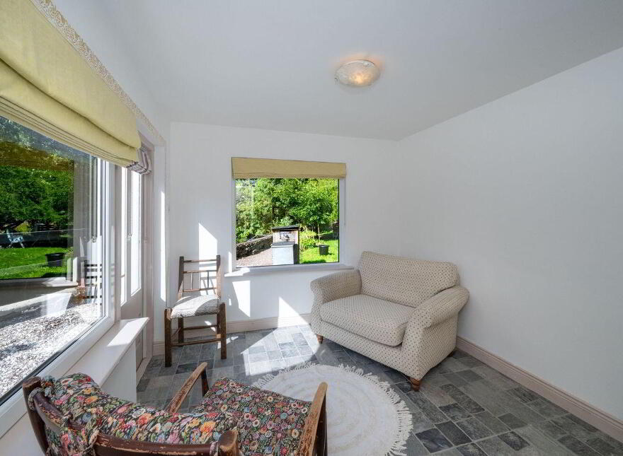Woodside, Healy's Bridge, Kerry Pike, T12FWP5