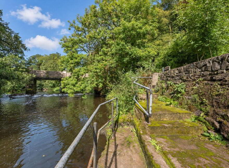 Woodside, Healy's Bridge, Kerry Pike, T12FWP5
