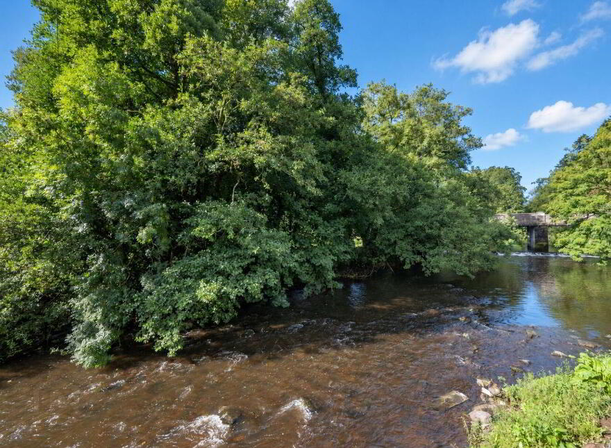 Woodside, Healy's Bridge, Kerry Pike, T12FWP5