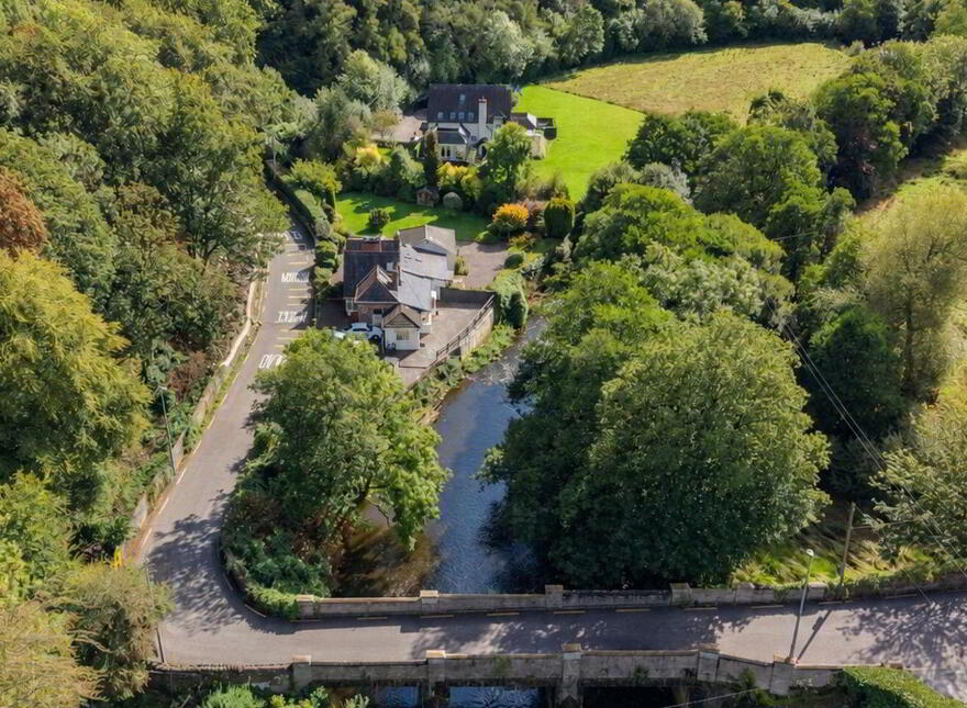 Woodside, Healy's Bridge, Kerry Pike, T12FWP5