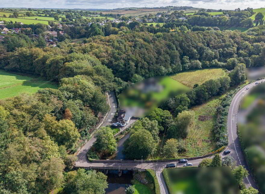 Woodside, Healy's Bridge, Kerry Pike, T12FWP5