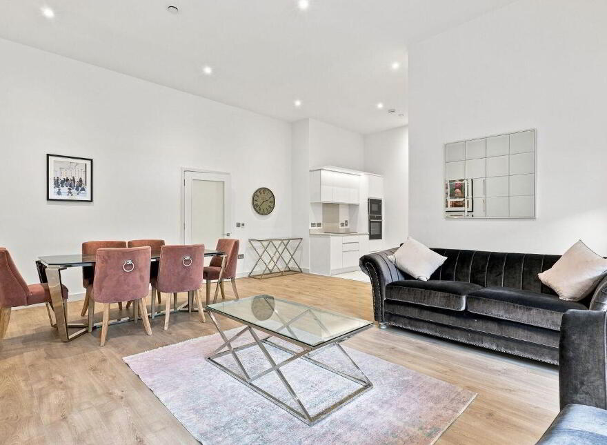 15 Hanover Court, Grand Canal Dock, Grand Canal Dock, D02PW99