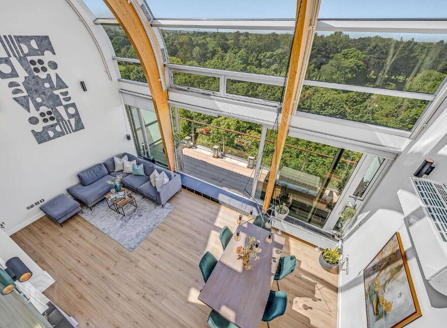 Apartment 201 The Links Elm Park, Merrion Road, Dublin 4, D04W523 photo