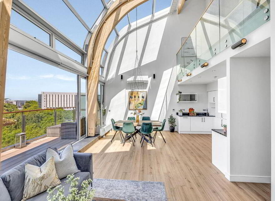 Apartment 201 The Links Elm Park, Merrion Road, Dublin 4, D04W523
