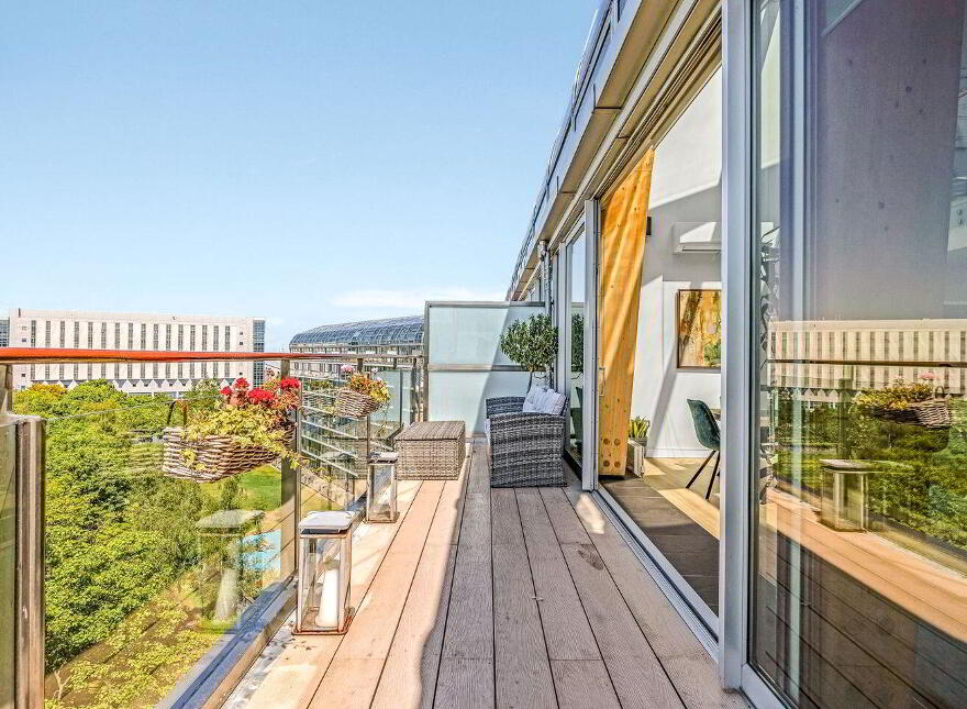 Apartment 201 The Links Elm Park, Merrion Road, Dublin 4, D04W523