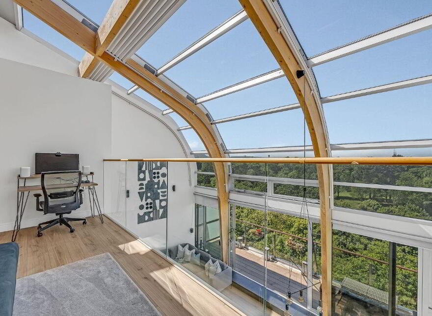 Apartment 201 The Links Elm Park, Merrion Road, Dublin 4, D04W523