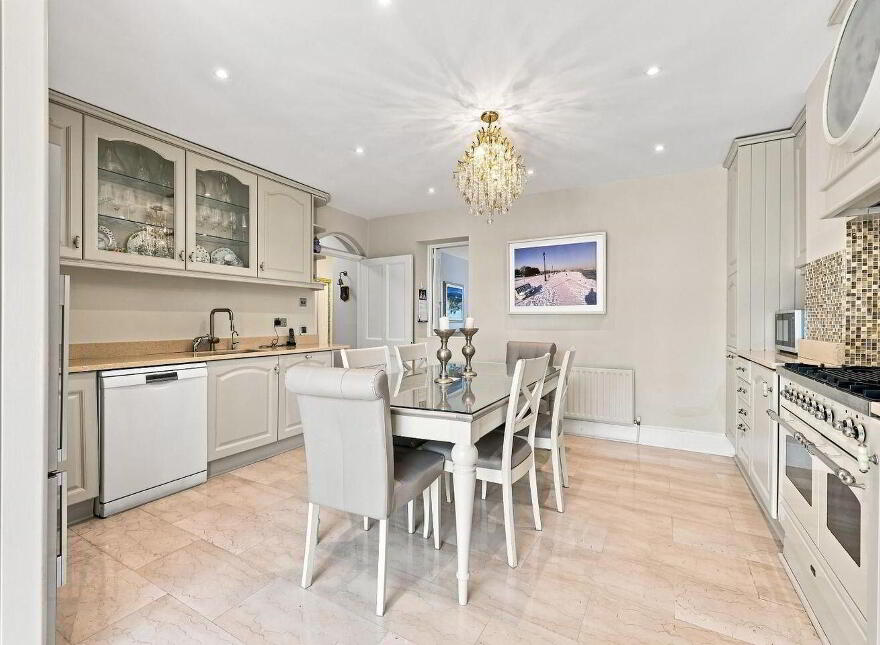 35 Strand Road, Sandymount, D04DR92