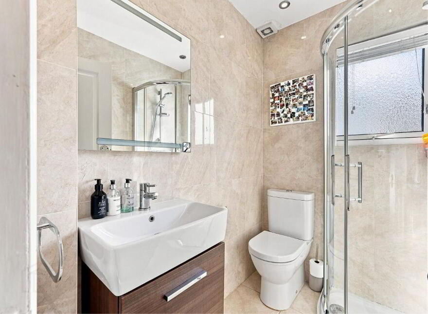 35 Strand Road, Sandymount, D04DR92