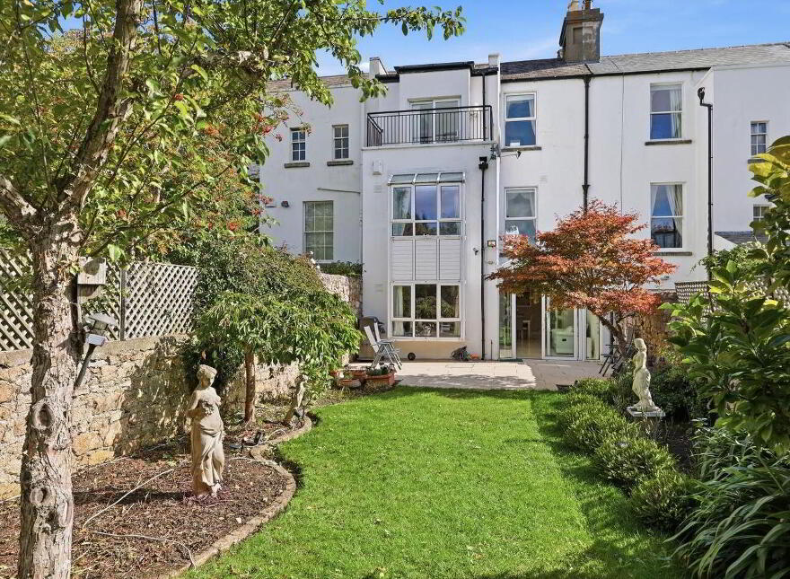 35 Strand Road, Sandymount, D04DR92