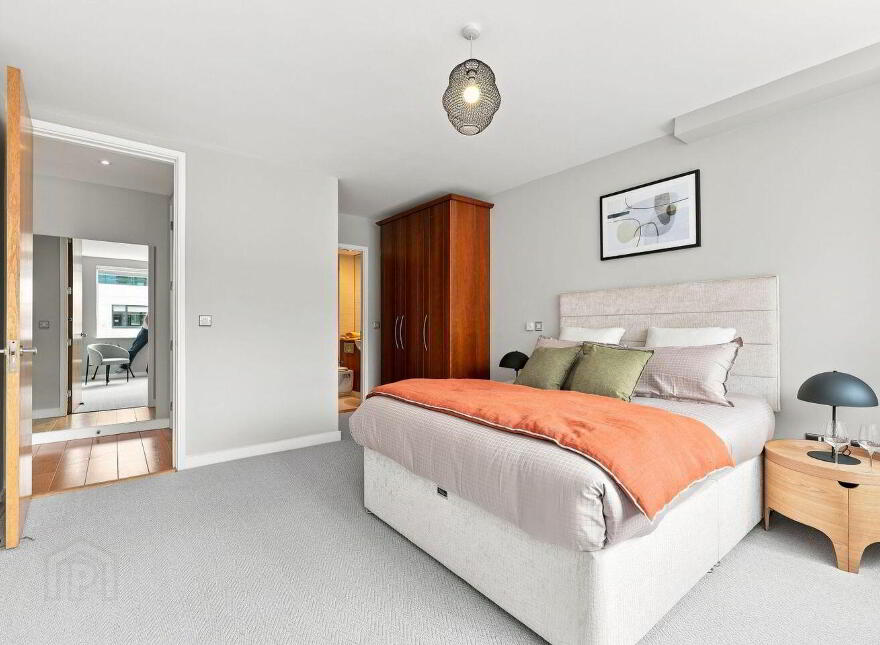 19 Hanover Quarter, Grand Canal Dock, Dublin 2, D02YD29
