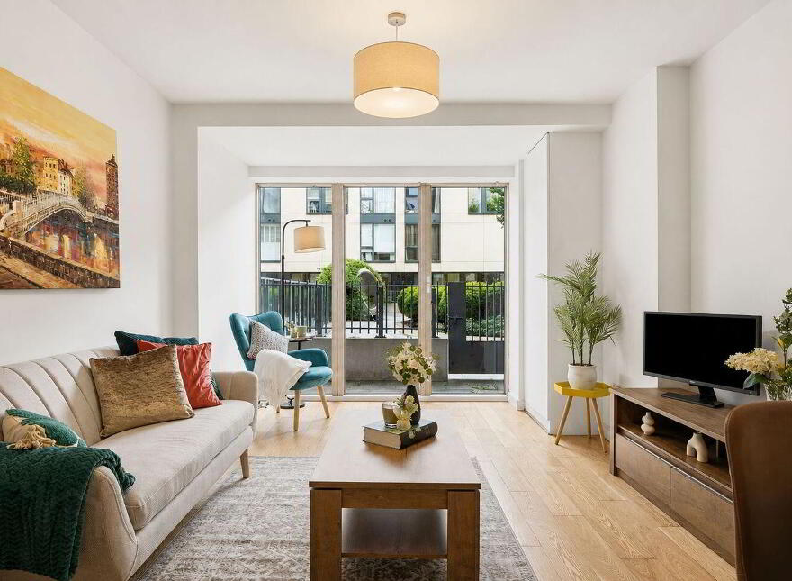 3 Hanover Riverside, Grand Canal Dock, Dublin 2, D02HT20