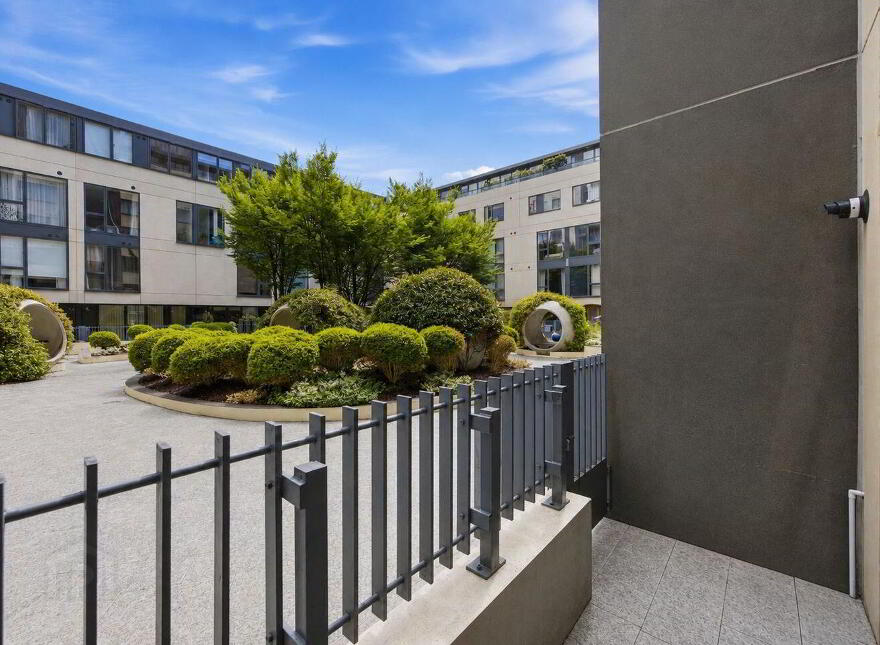 3 Hanover Riverside, Grand Canal Dock, Dublin 2, D02HT20