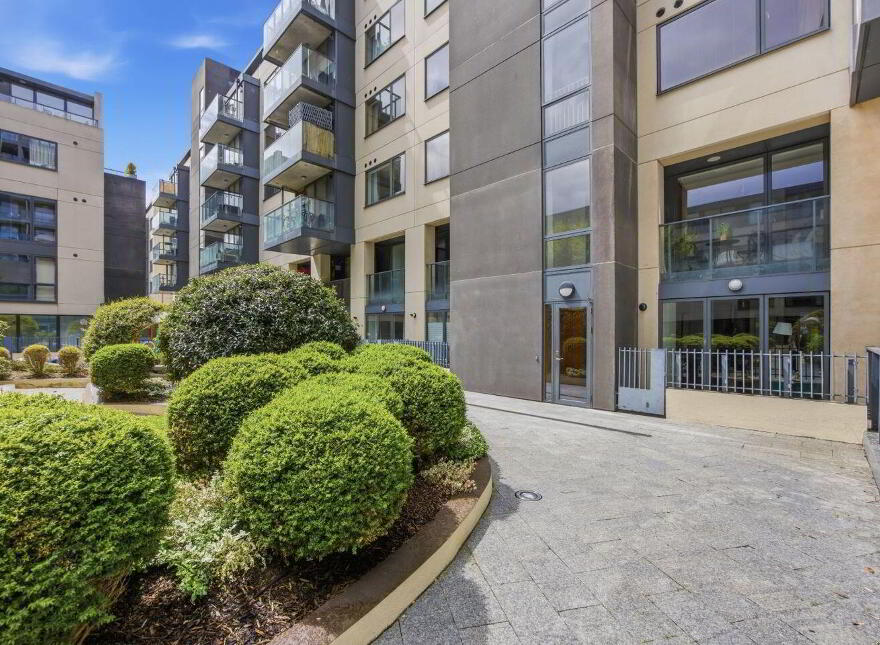 3 Hanover Riverside, Grand Canal Dock, Dublin 2, D02HT20