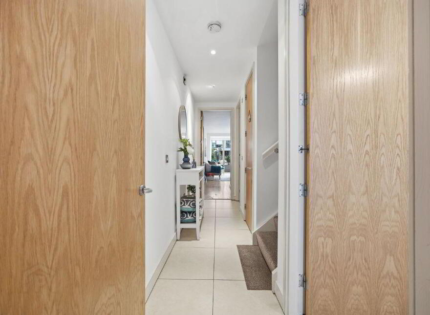 3 Hanover Riverside, Grand Canal Dock, Dublin 2, D02HT20