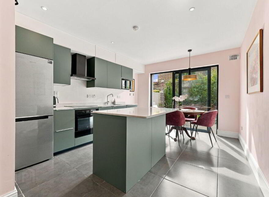 73 Chancery Street, Smithfield, D07XR40