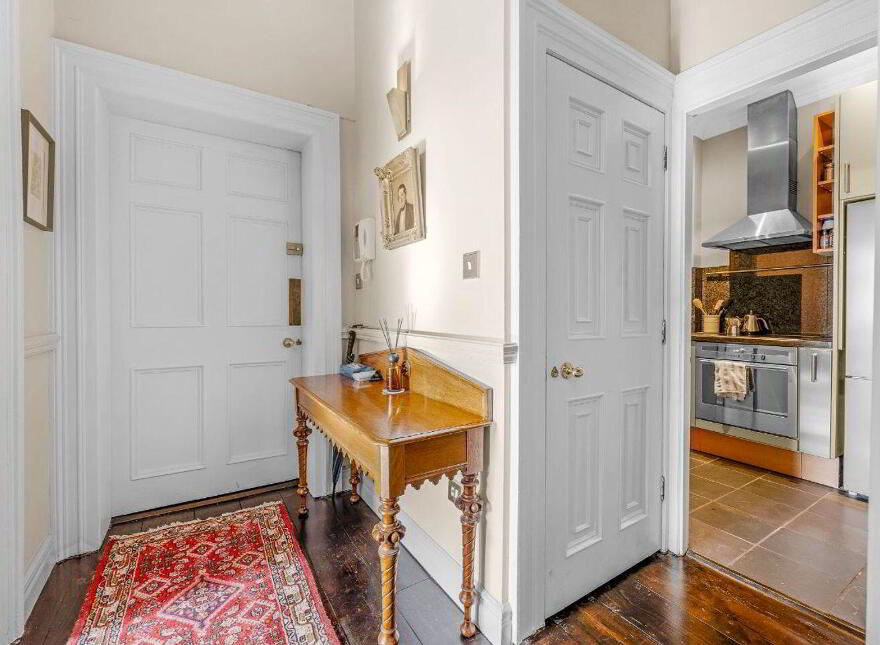 10, 64-66 Pembroke Road, Ballsbridge, Ballsbridge, D04FK18