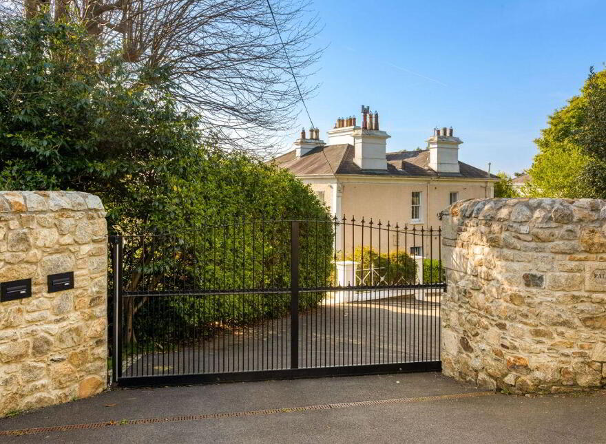 Palermo, Killiney Hill Road, Killiney, A96DP66