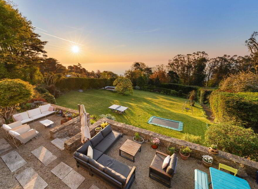 Palermo, Killiney Hill Road, Killiney, A96DP66