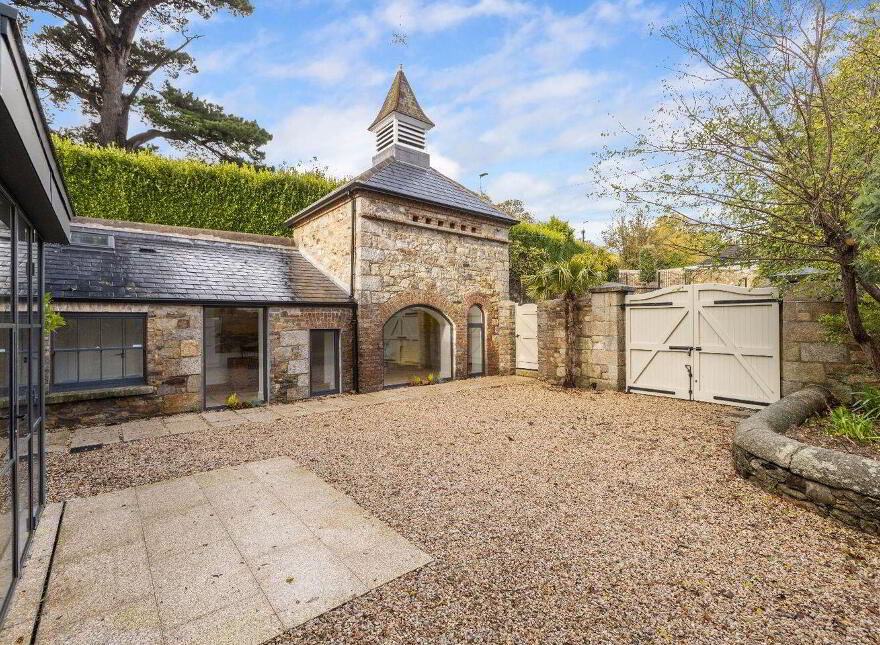 Palermo And The Mews, Killiney Hill Road, Killiney, A96DP66