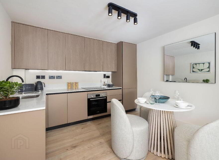 10 Errigal House, Eglinton Court, Donnybrook, Donnybrook, D04VY96