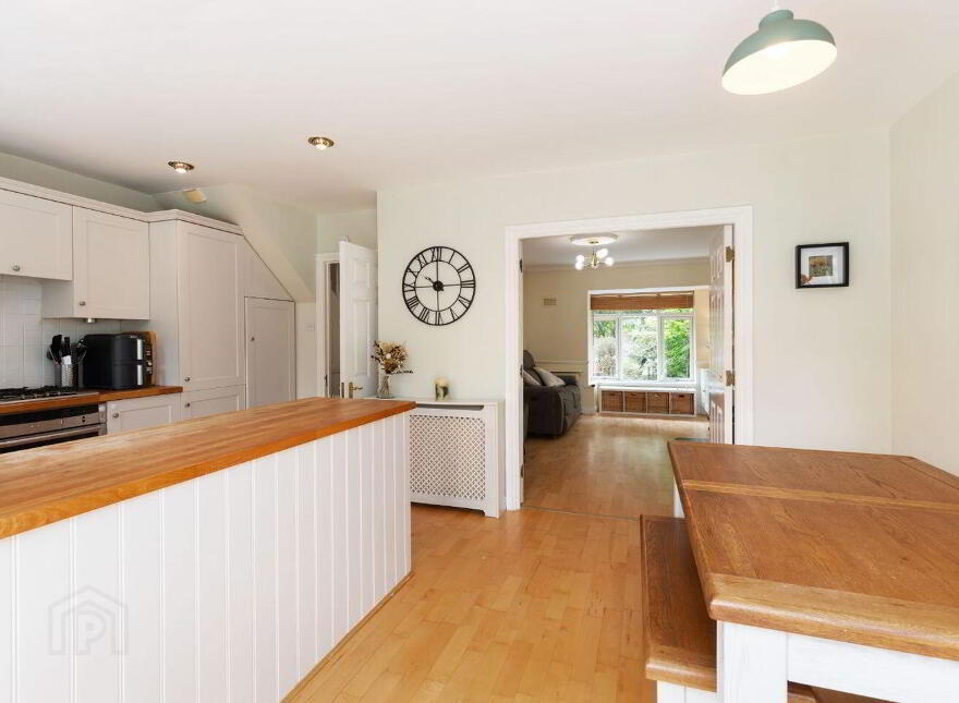 6 Glencairn Rise, The Gallops, Leopardstown, Leopardstown, D18A4X8