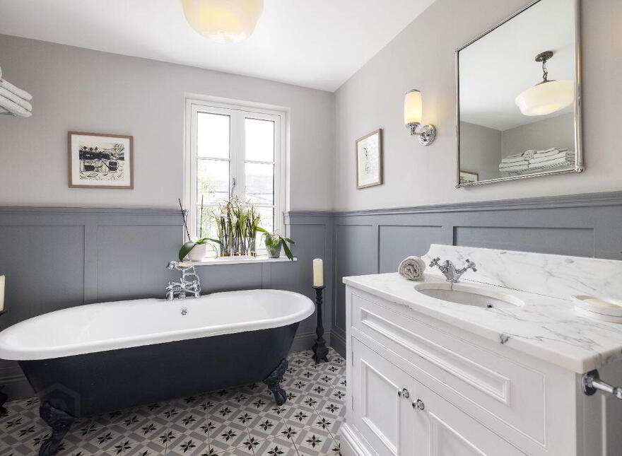Hillbrook, 6 Burdett Avenue, Sandycove, A96V291