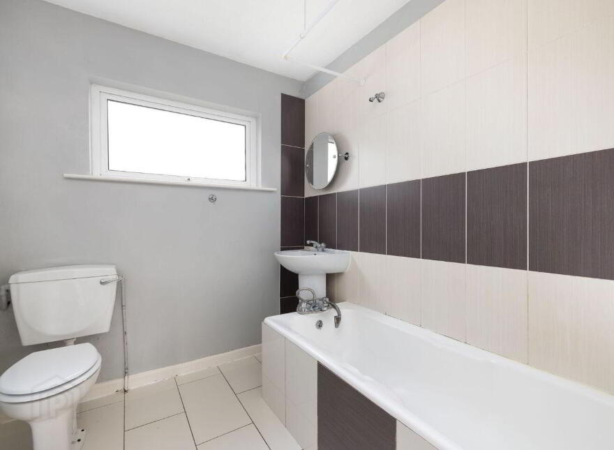 41 Broadford Crescent, Ballinteer, D16HC78