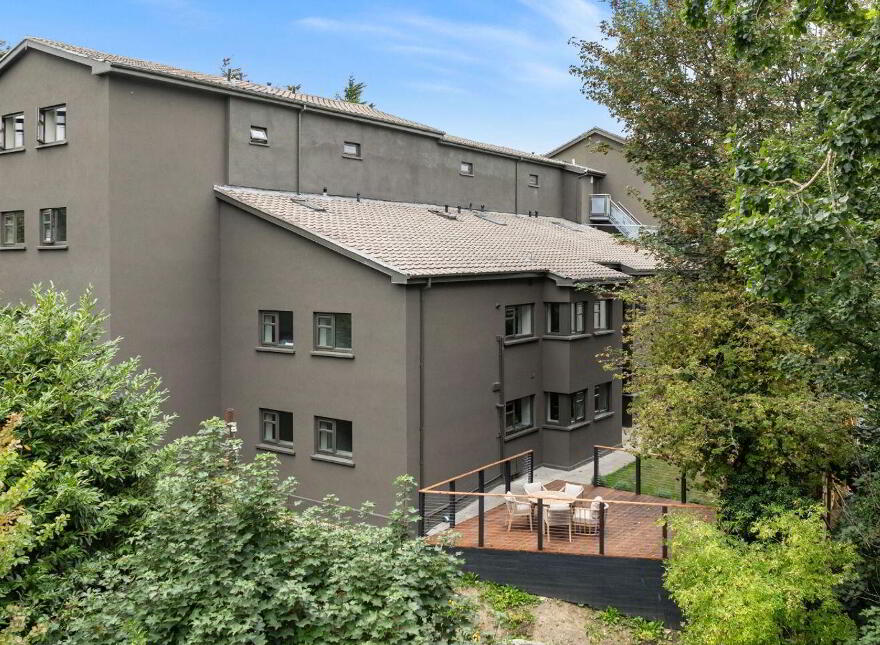 Apartment 13 Errigal House Eglinton Court, Donnybrook, Donnybrook, D04TK70