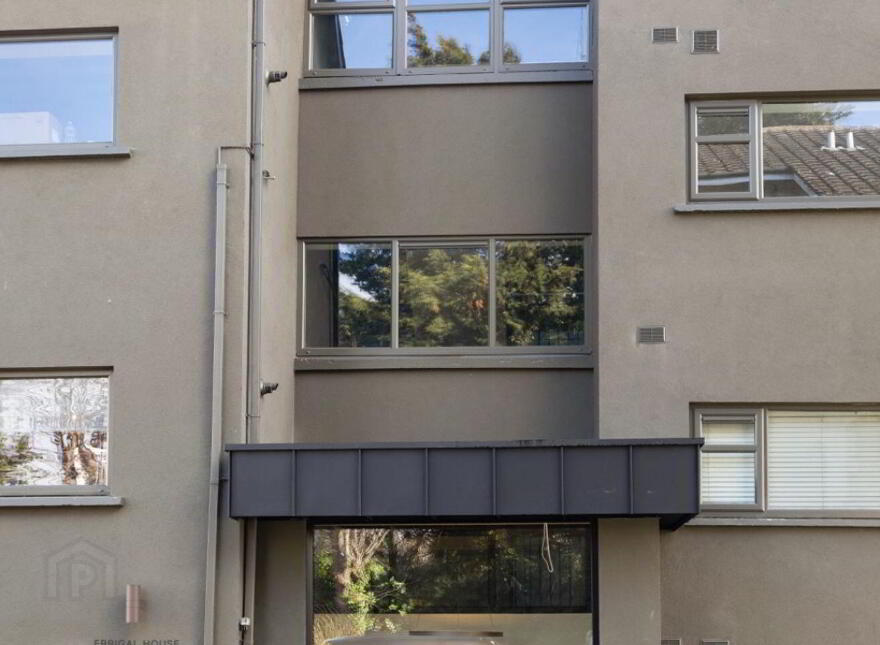Apartment 10 Errigal House Eglinton Court, Donnybrook, Donnybrook, D04VY96