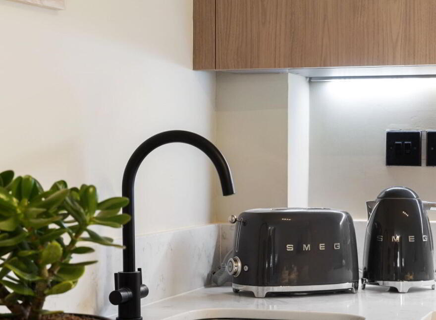 Apartment 10 Errigal House Eglinton Court, Donnybrook, Donnybrook, D04VY96