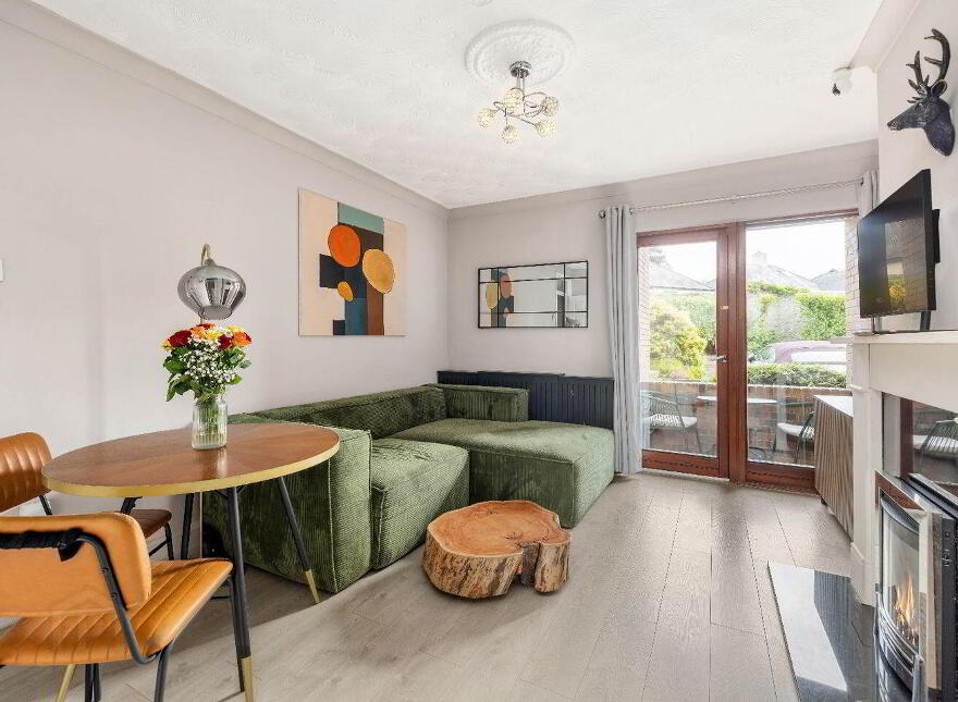 Apartment 18 Bellevue Court, Dornden Park, Booterstown, A94TP65
