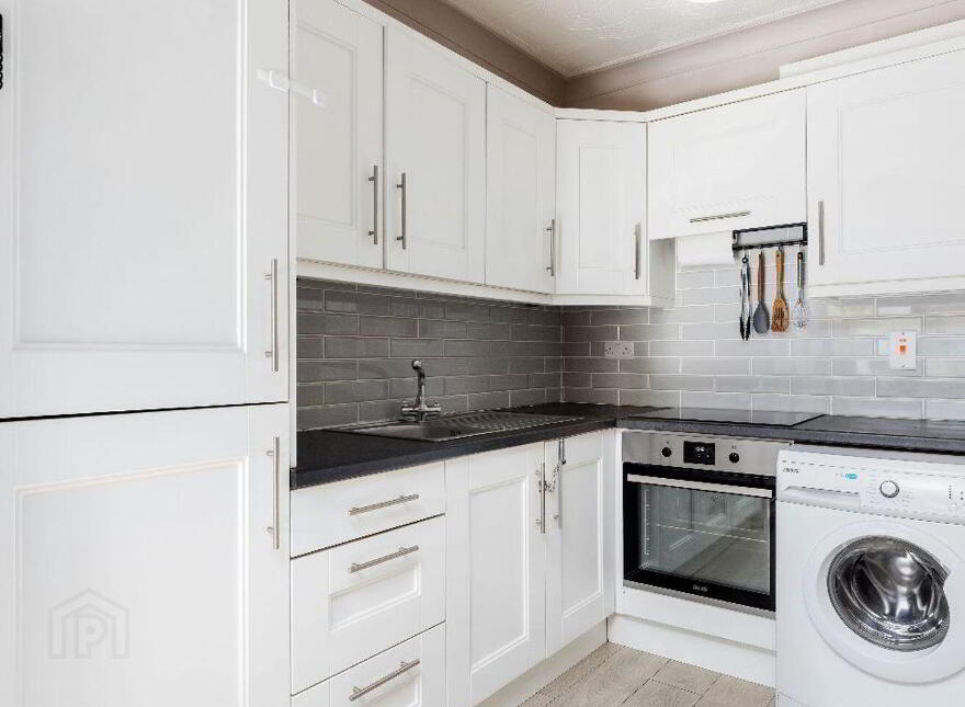 Apartment 18 Bellevue Court, Dornden Park, Booterstown, A94TP65