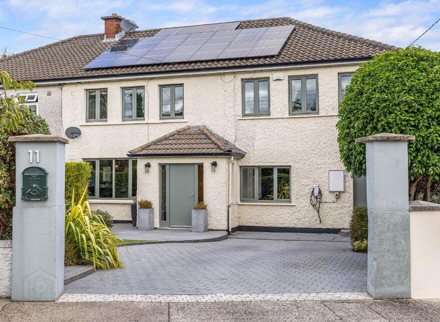 Helene, 11 Springhill Park, Killiney, A96F827 photo
