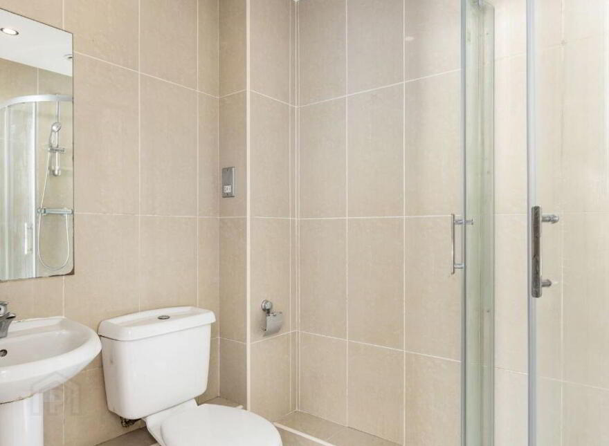 Apartment 410 Shelbourne Plaza, Hanover Quay, Hanover Quay, D04W1W5