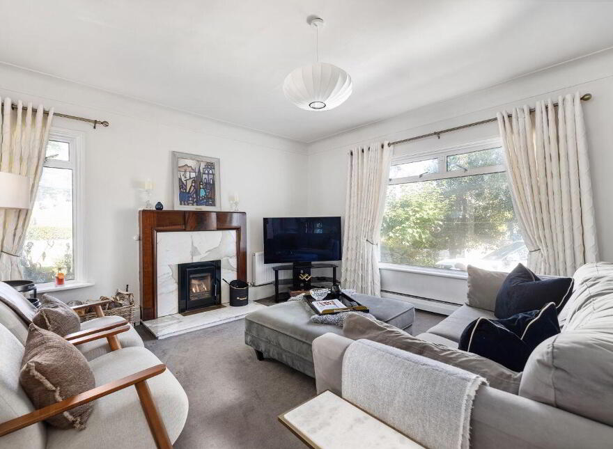 Coonawarra, 38 Killiney Road, Dalkey, A96XR50