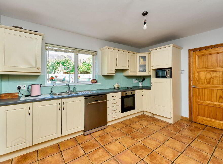 11 Canterbrook, Trim Road, Navan, C15F6H0