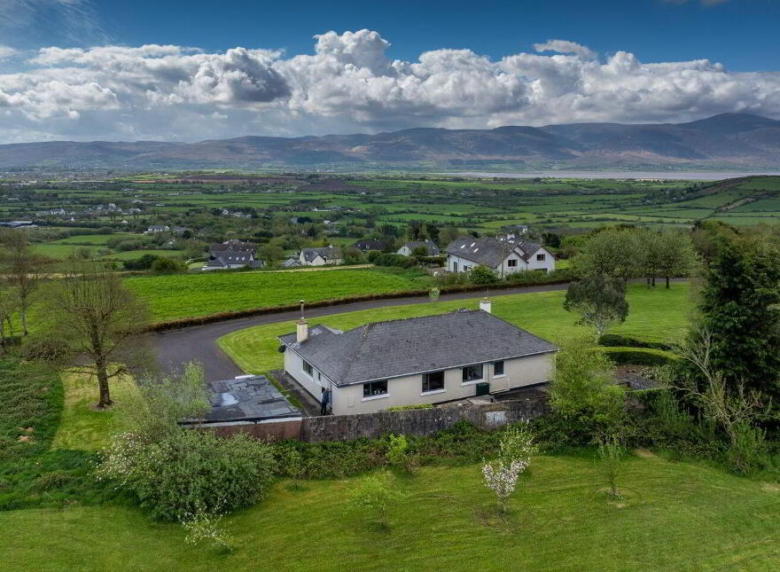Knockaclogher, Ballyroe, The Spa, V92V3F6