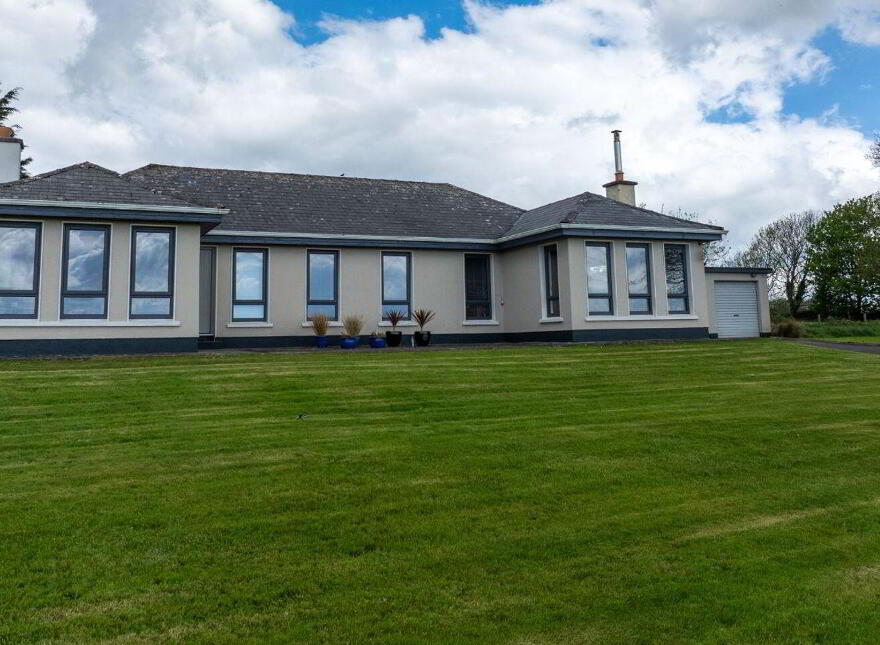 Knockaclogher, Ballyroe, The Spa, V92V3F6