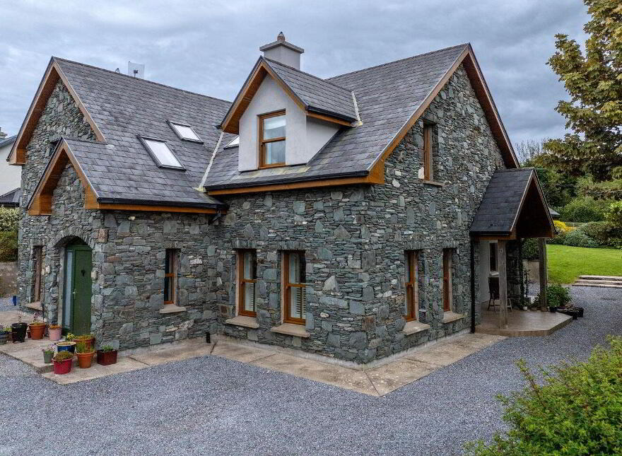 Knockanish West, The Spa, Tralee, V92PF7K