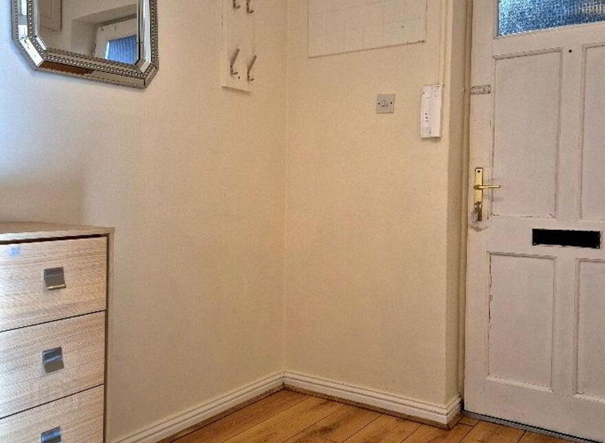 24 Chapel Street, Tralee, V92V522