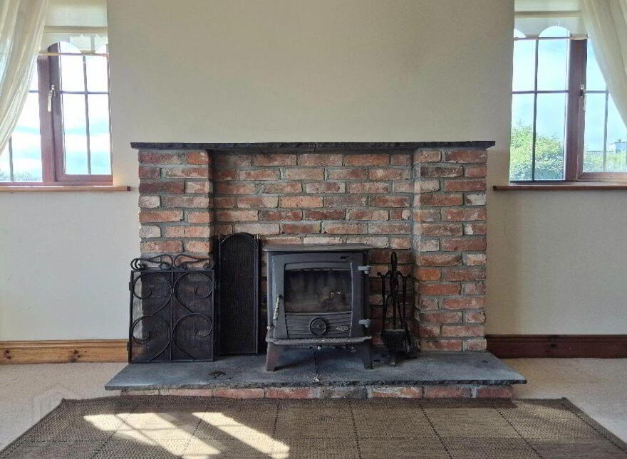 Knockaclogher, Ballyroe, The Spa, V92FC7K