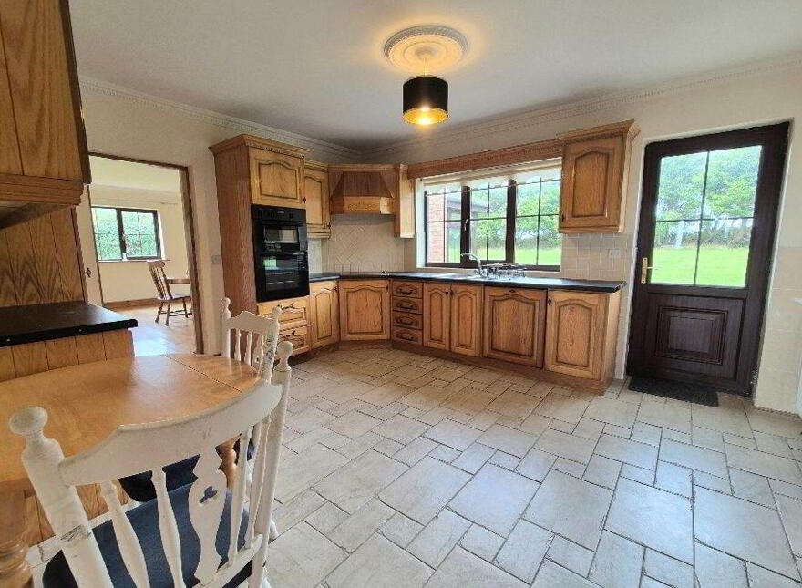 Knockaclogher, Ballyroe, The Spa, V92FC7K