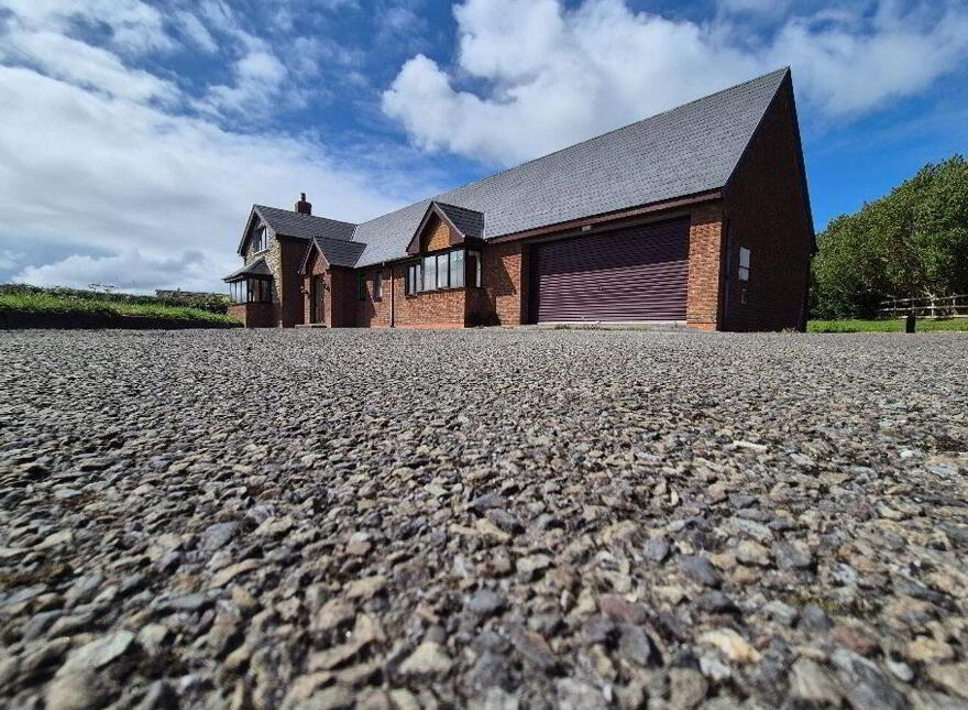 Knockaclogher, Ballyroe, The Spa, V92FC7K