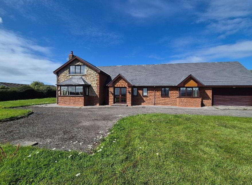 Knockaclogher, Ballyroe, The Spa, V92FC7K