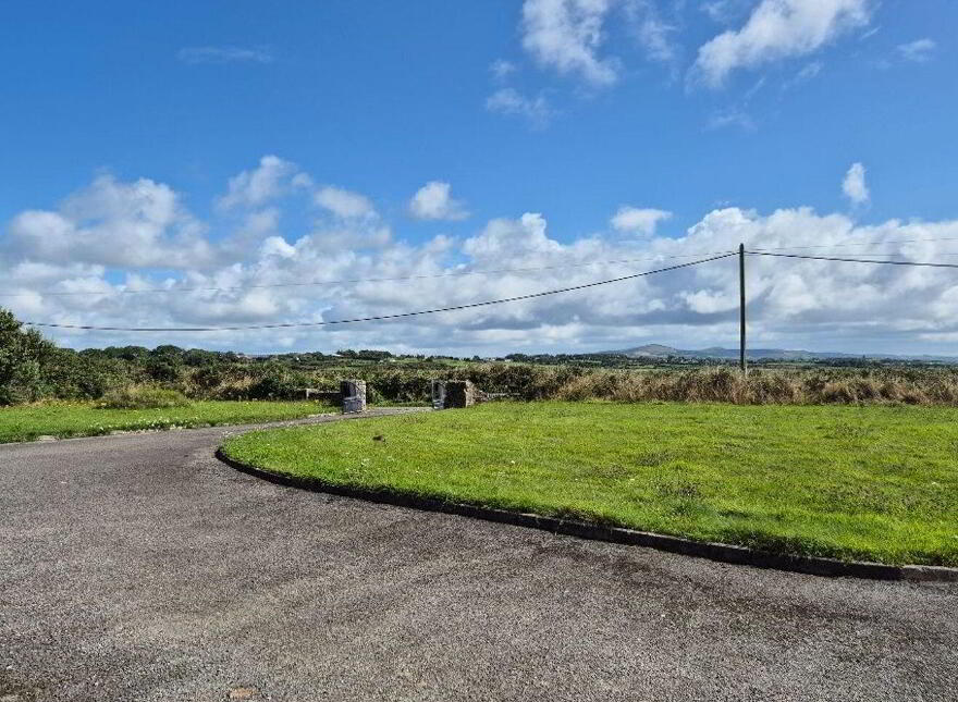 Knockaclogher, Ballyroe, The Spa, V92FC7K